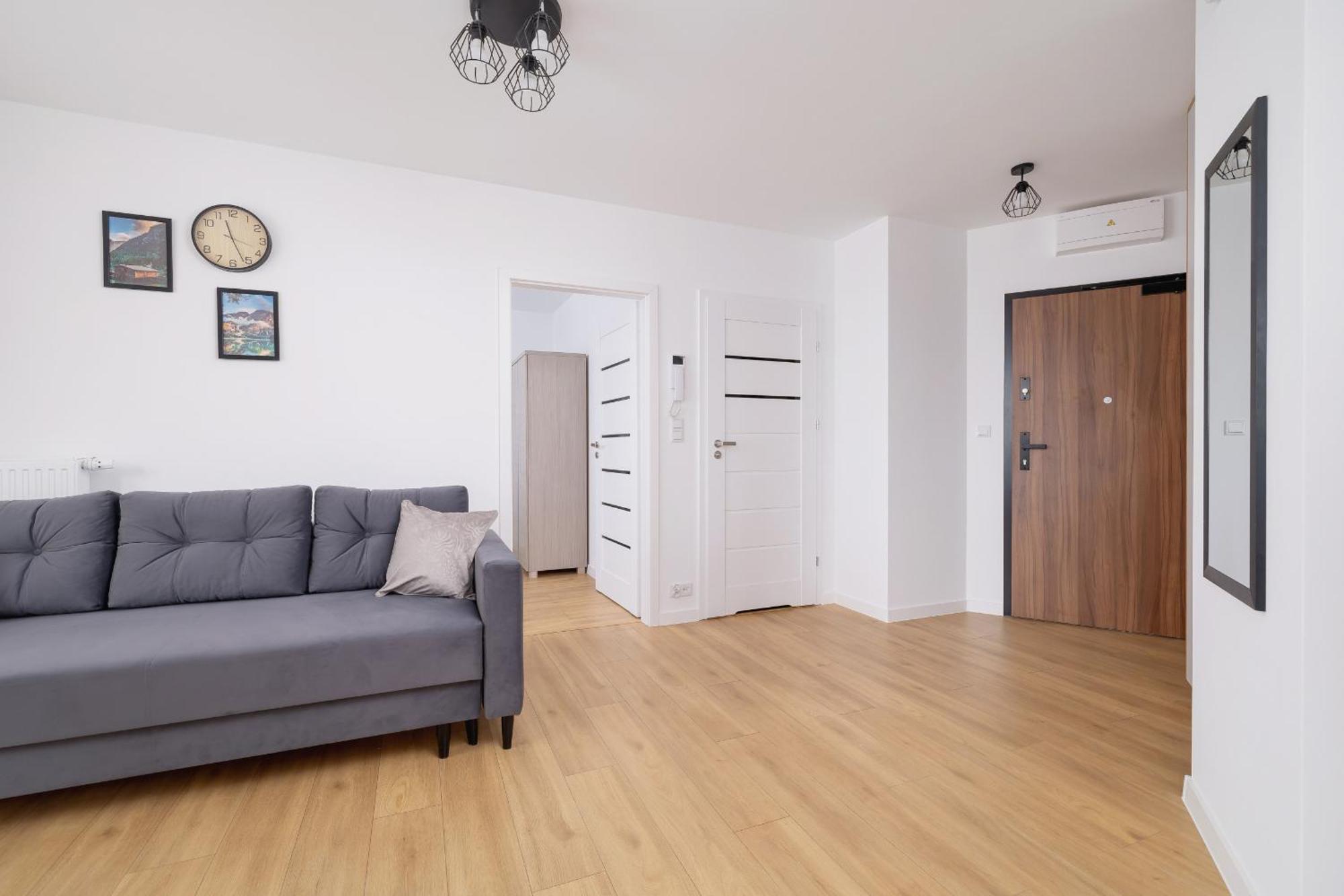 Modern Apartment With Parking Near Tauron Arena By Rent Like Home Cracóvia Exterior foto